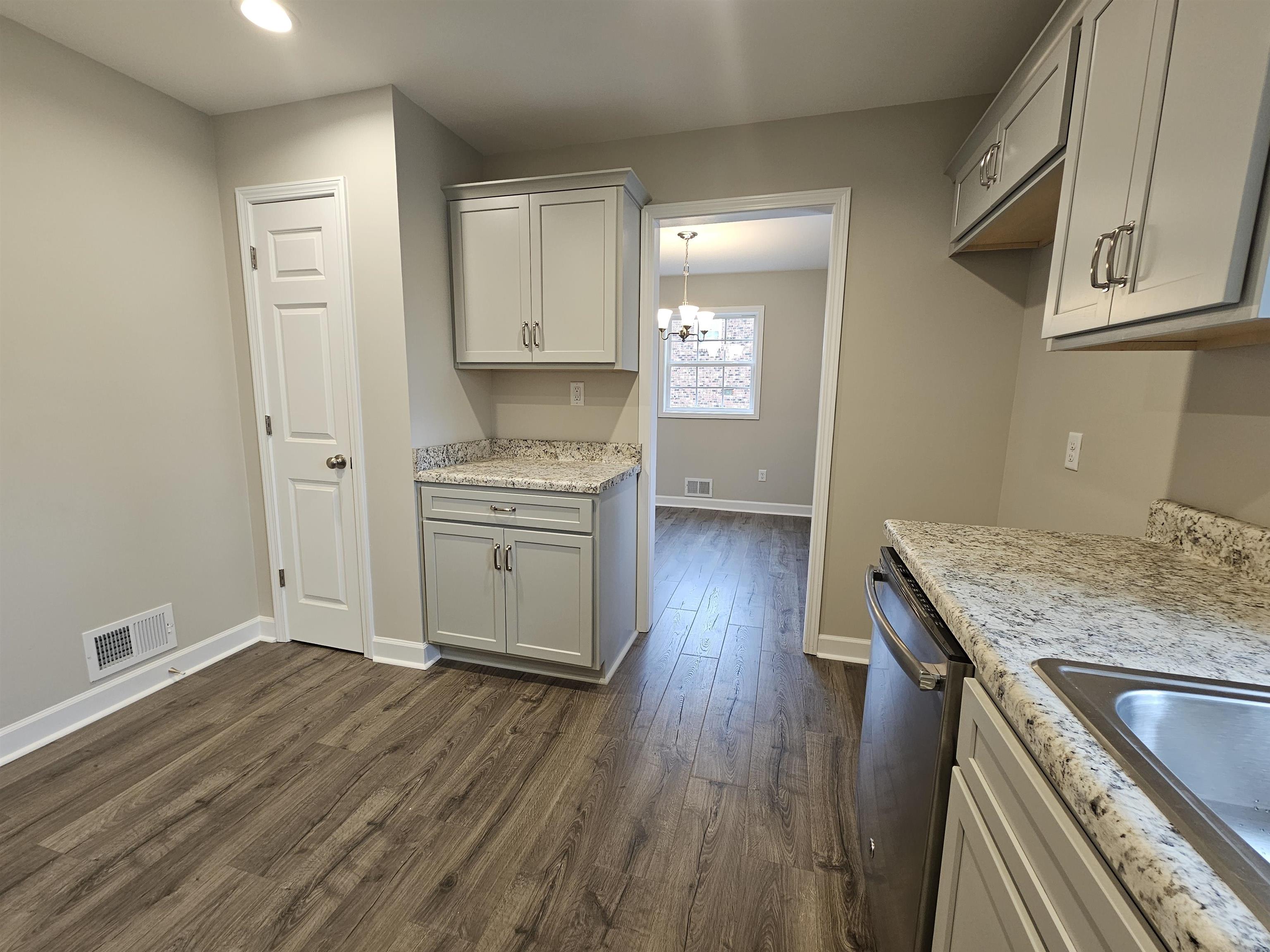 122 Tranquility Road Spartanburg, SC 29307 - Photo 12 of 33 Gallery Image 12