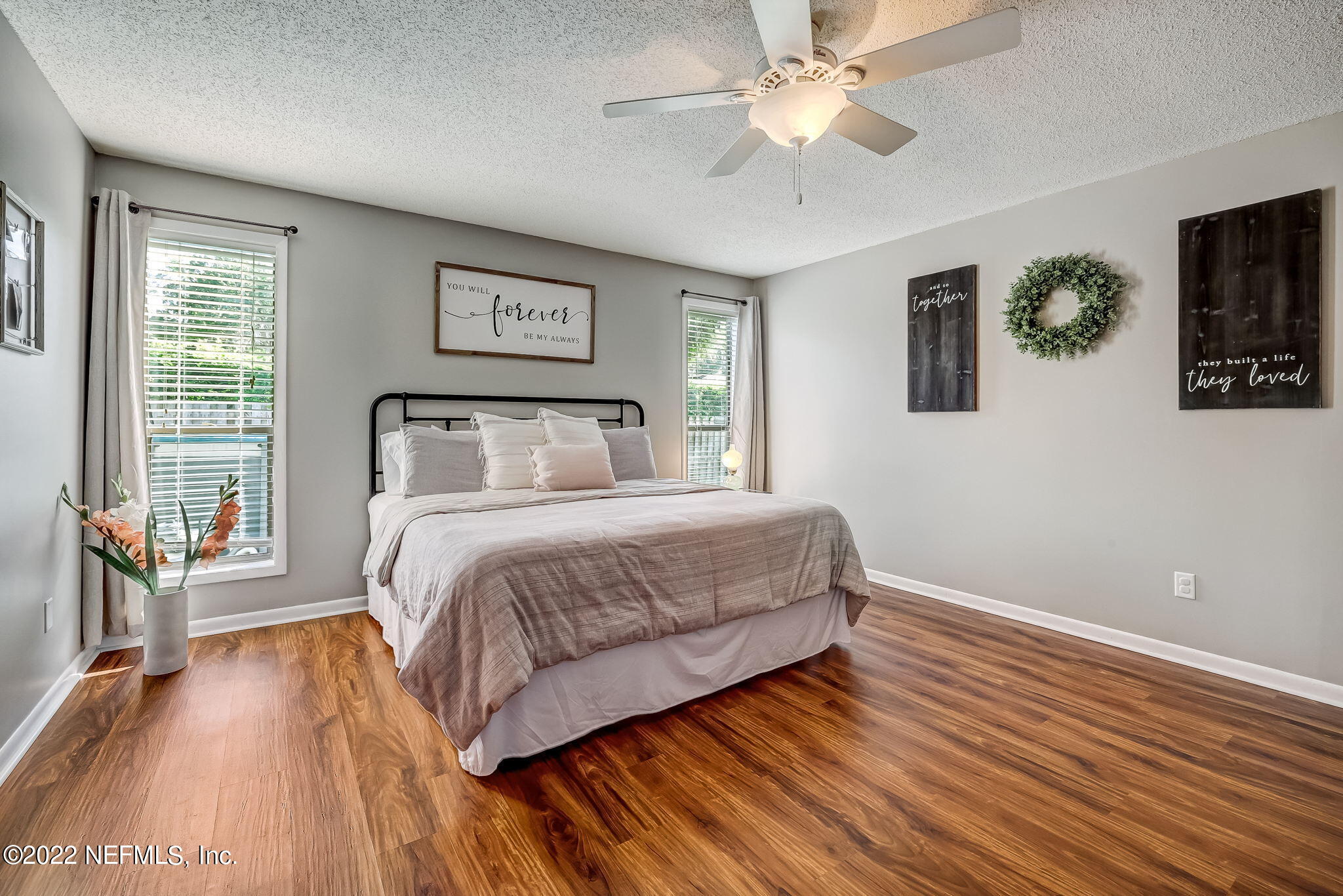 11476 Scott Mill Road Jacksonville, FL 32223 - Photo 25 of 47 Light-filled Owner's Suite