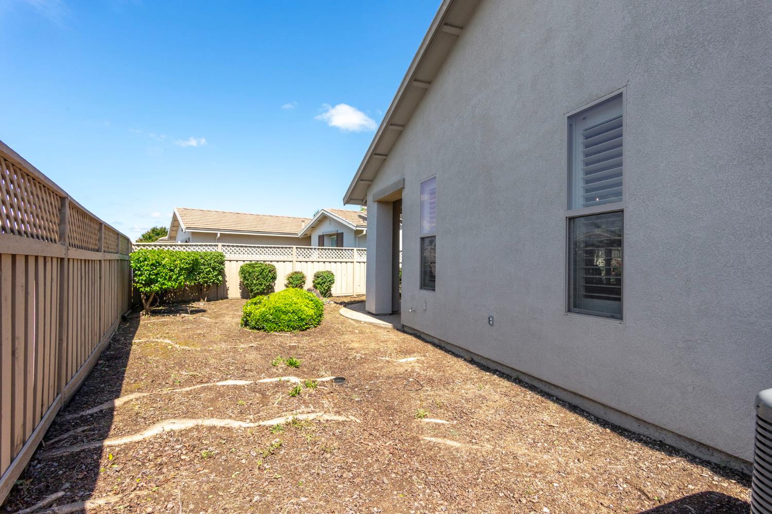 1260 Freschi Lane Lincoln, CA 95648 - Photo 53 of 60 a view of a backyard of the house