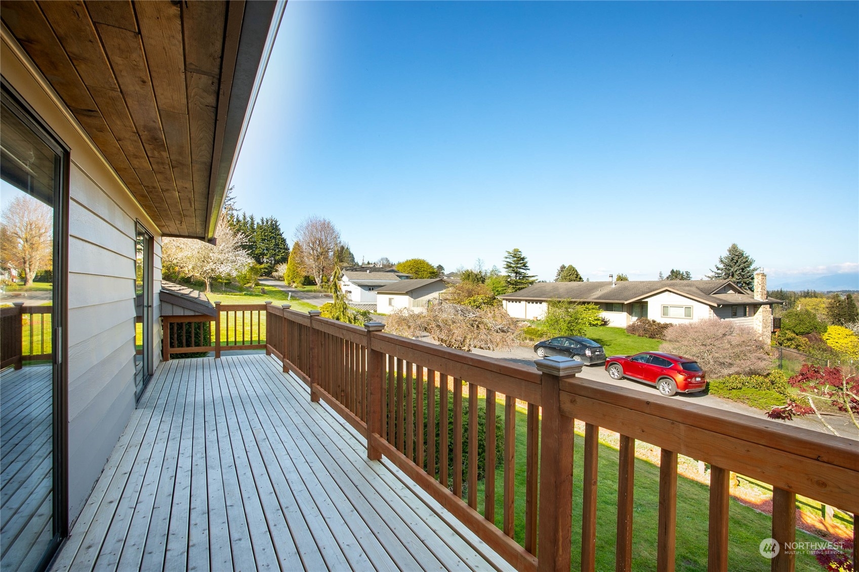 2585 Mountain View Road Ferndale, WA 98248 - Photo 25 of 40 a view of a balcony with an outdoor space