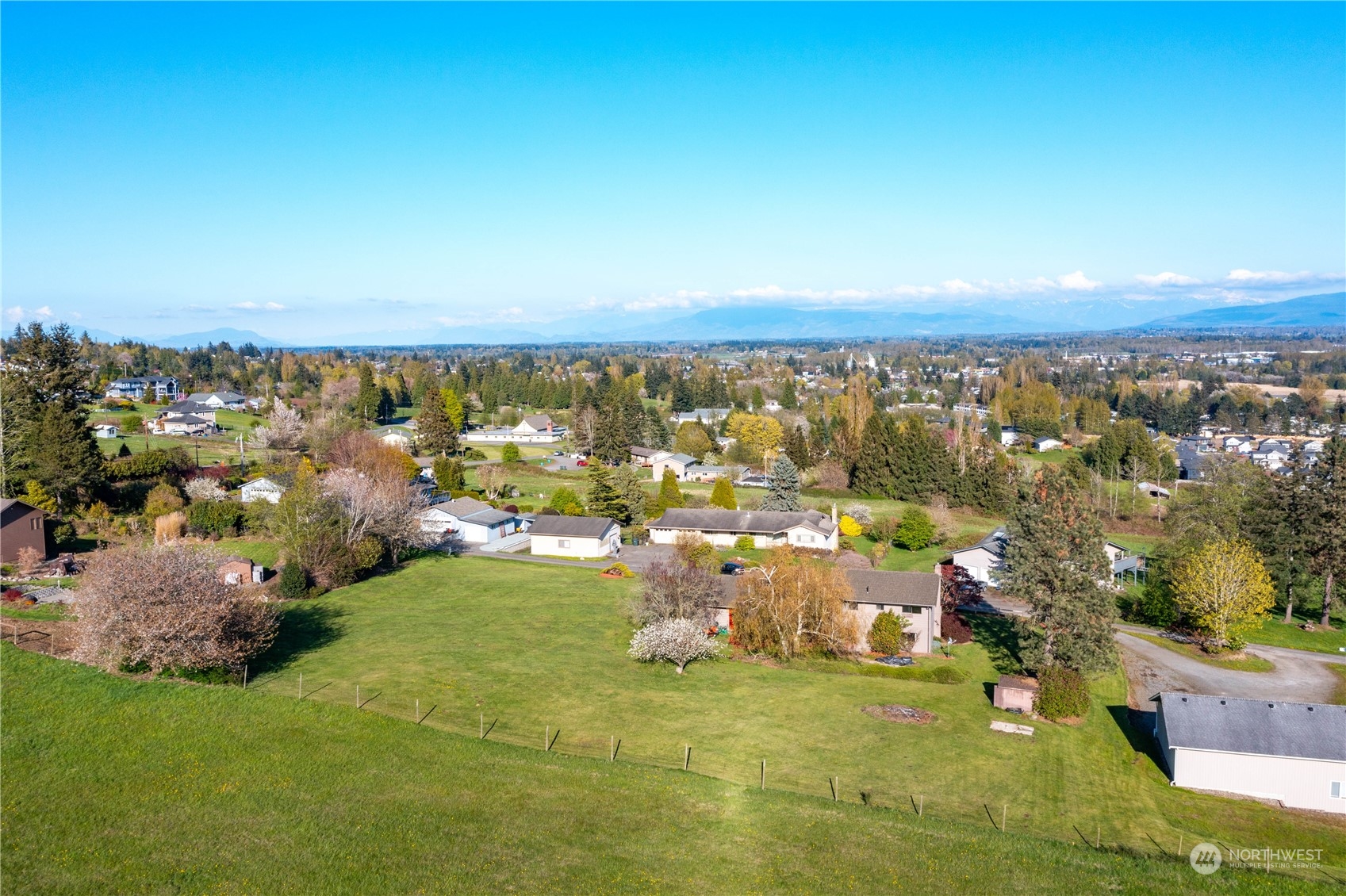 2585 Mountain View Road Ferndale, WA 98248 - Photo 39 of 40 a view of a city