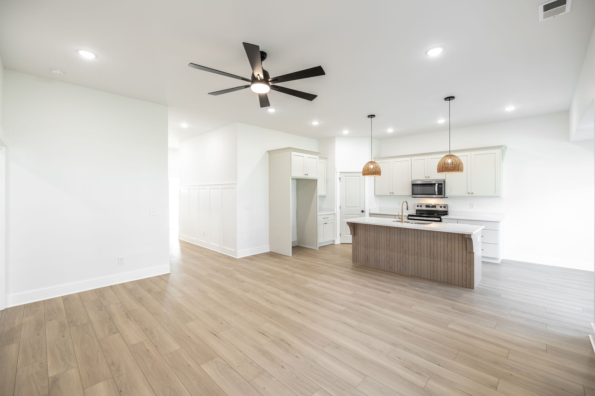 2106 Rylee Way Greenbrier, TN 37073 - Photo 6 of 23