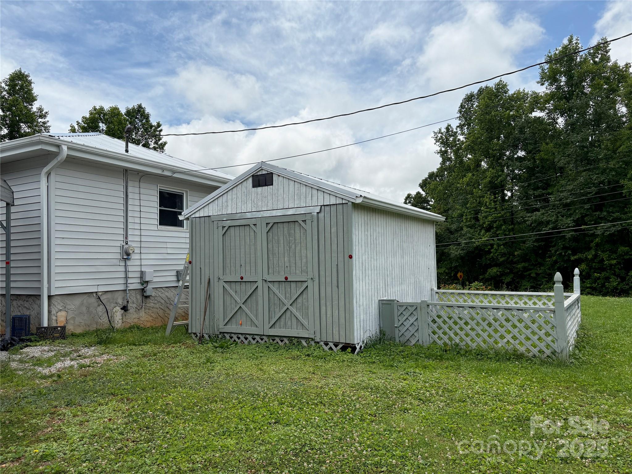 78 Moffitt Hill Church Road Old Fort, NC 28762 - Photo 5 of 37