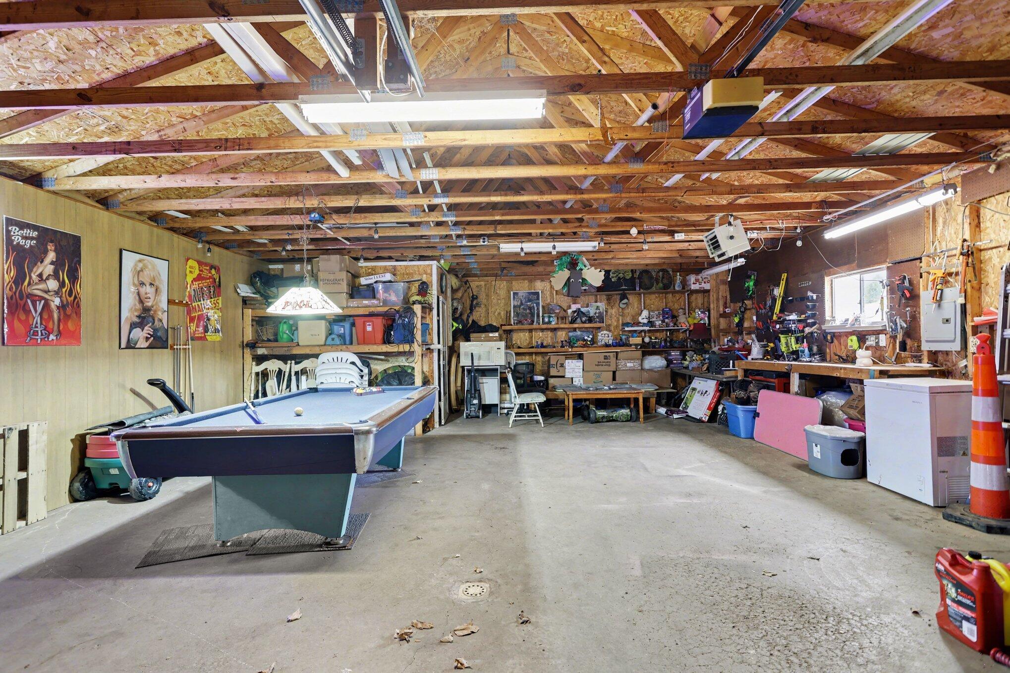 Undisclosed Address Tekonsha, MI 49092 - Photo 15 of 17 Garage