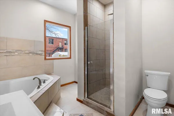 $199,000 | 1037 North 8th Street, Springfield, IL 62702