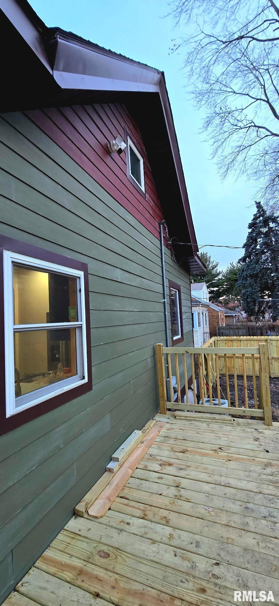 1037 North 8th Street Springfield, IL 62702 - Photo 3 of 4