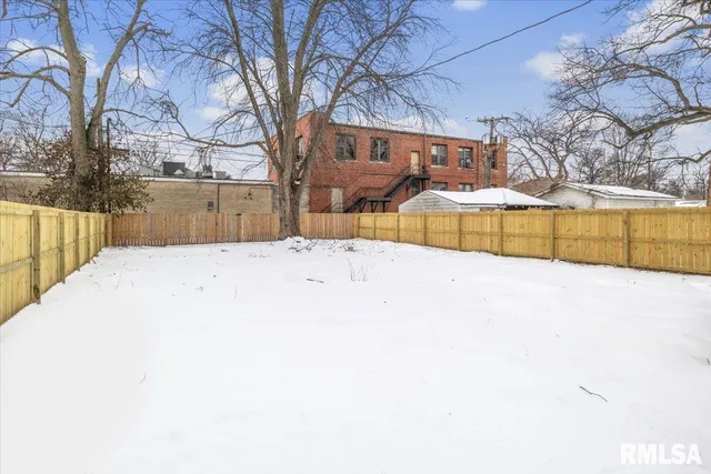 $225,000 | 1037 North 8th Street, Springfield, IL 62702