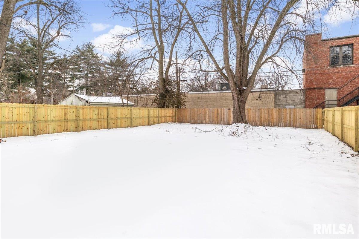 1037 North 8th Street Springfield, IL 62702 - Photo 34 of 35
