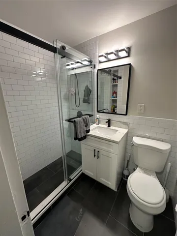 $259,000 | 241-20 Northern Boulevard, Unit 1M | Douglaston