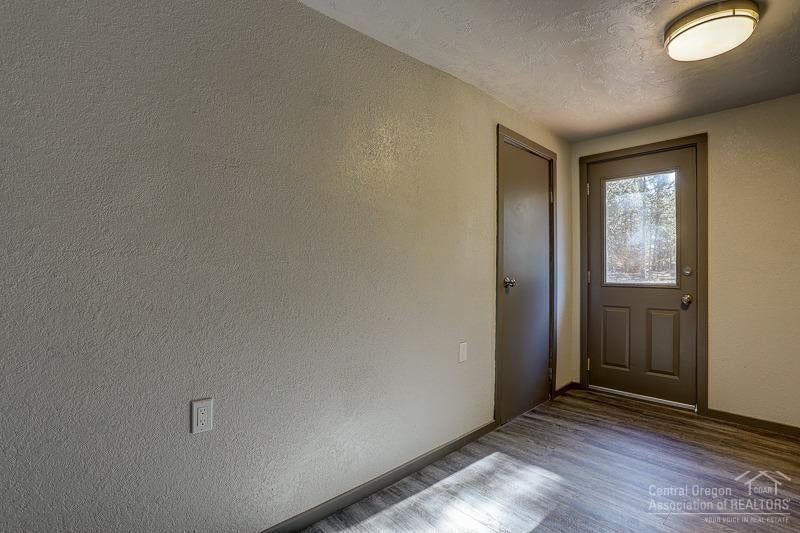 15851 Dawn Road La Pine, OR 97739 - Photo 16 of 24 Gallery Image 16