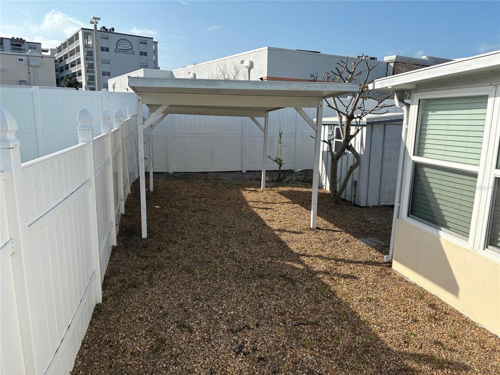 111 174th Avenue East Redington Shores, FL 33708 - Photo 5 of 5