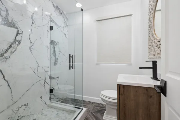 $749,900 | 10547 South Troy Street, Chicago, IL 60655
