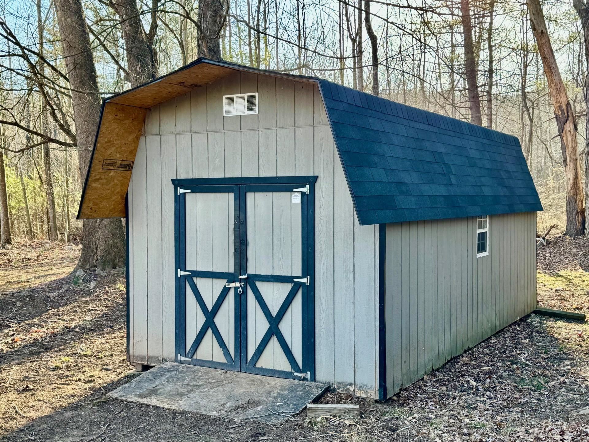 8127 Briery Branch Road Dayton, VA 22821 - Photo 20 of 23 a front view of a house with garden