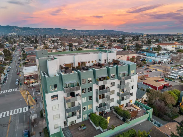 $699,000 | 6465 San Pablo Avenue, Unit 206, Oakland, CA 94608