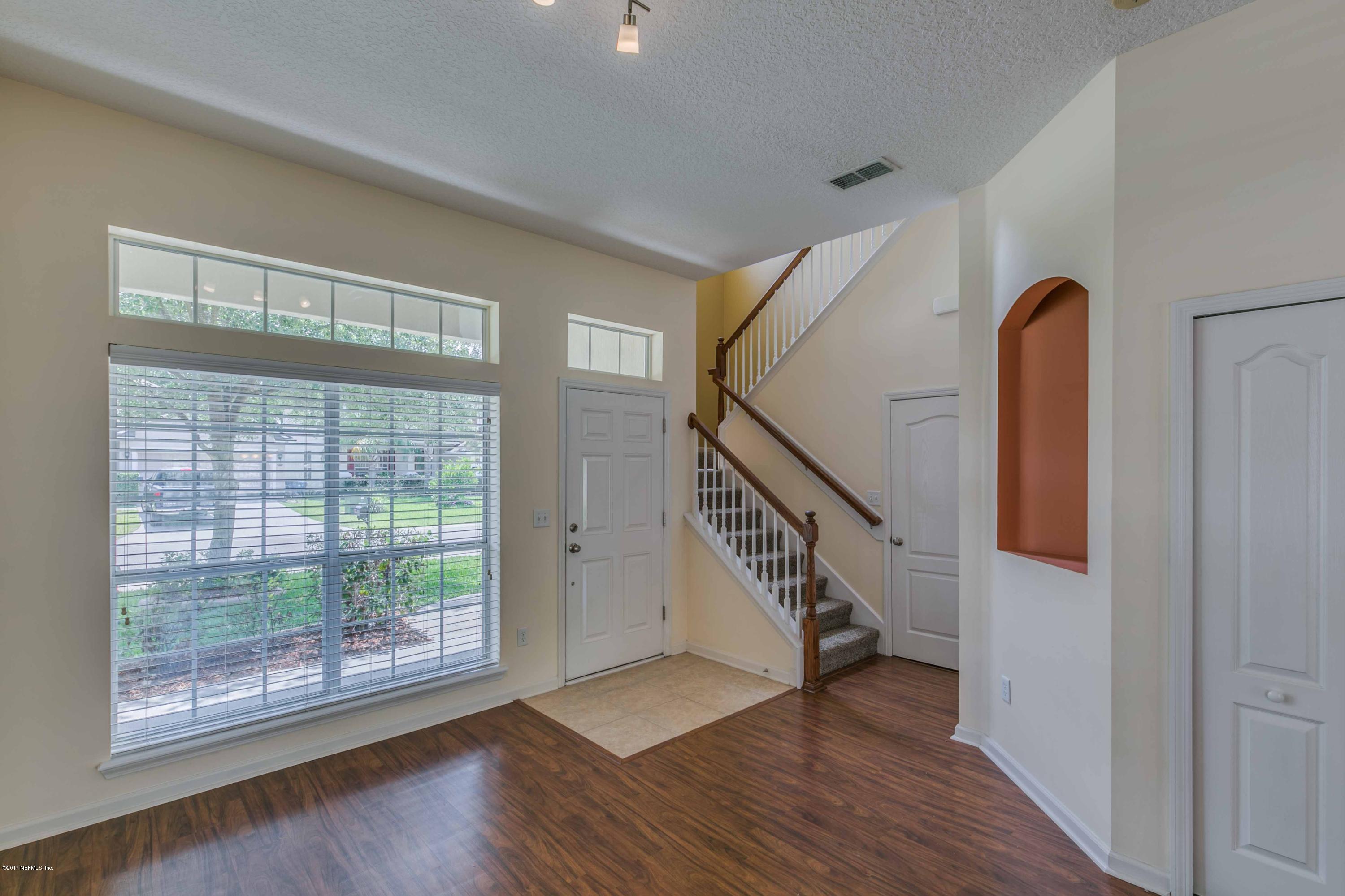 504 Roserush Lane Jacksonville, FL 32225 - Photo 5 of 30 LR-4