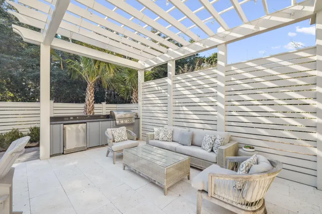 $5,699,000 | 224 Walton Rose Lane, Inlet Beach, FL 32461