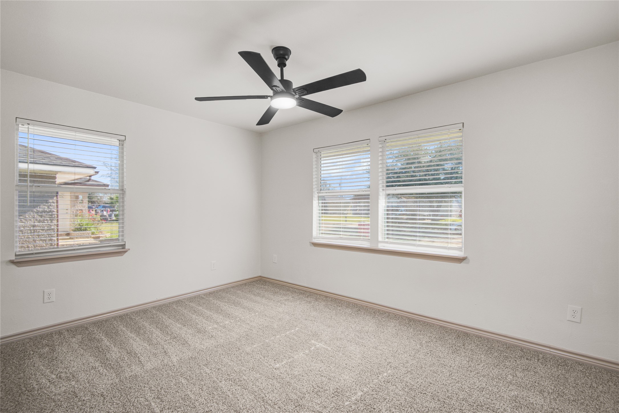 1530 West 10th Street Freeport, TX 77541 - Photo 21 of 32 a view of an empty room with a window