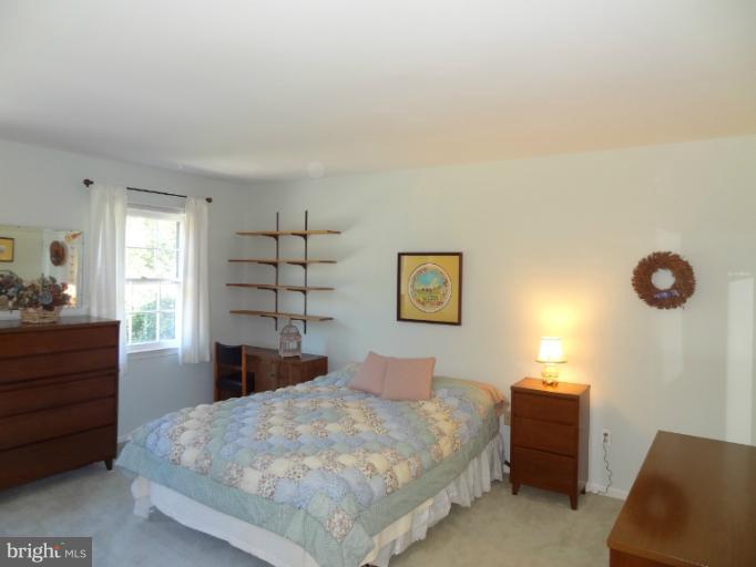 12454 Henderson Road Clifton, VA 20124 - Photo 18 of 25 Interior (General)