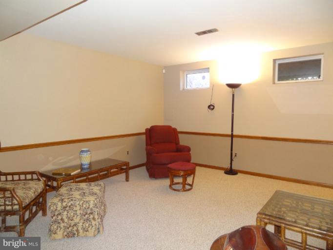12454 Henderson Road Clifton, VA 20124 - Photo 10 of 25 Interior (General)