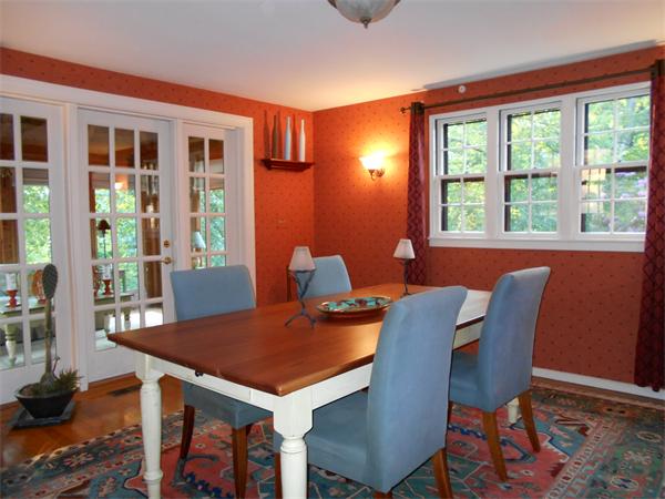 164 Longview Drive Longmeadow, MA 01106 - Photo 9 of 26