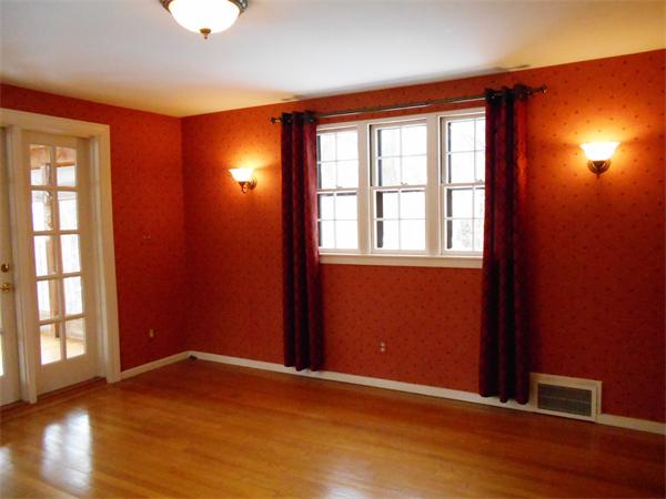 164 Longview Drive Longmeadow, MA 01106 - Photo 10 of 26