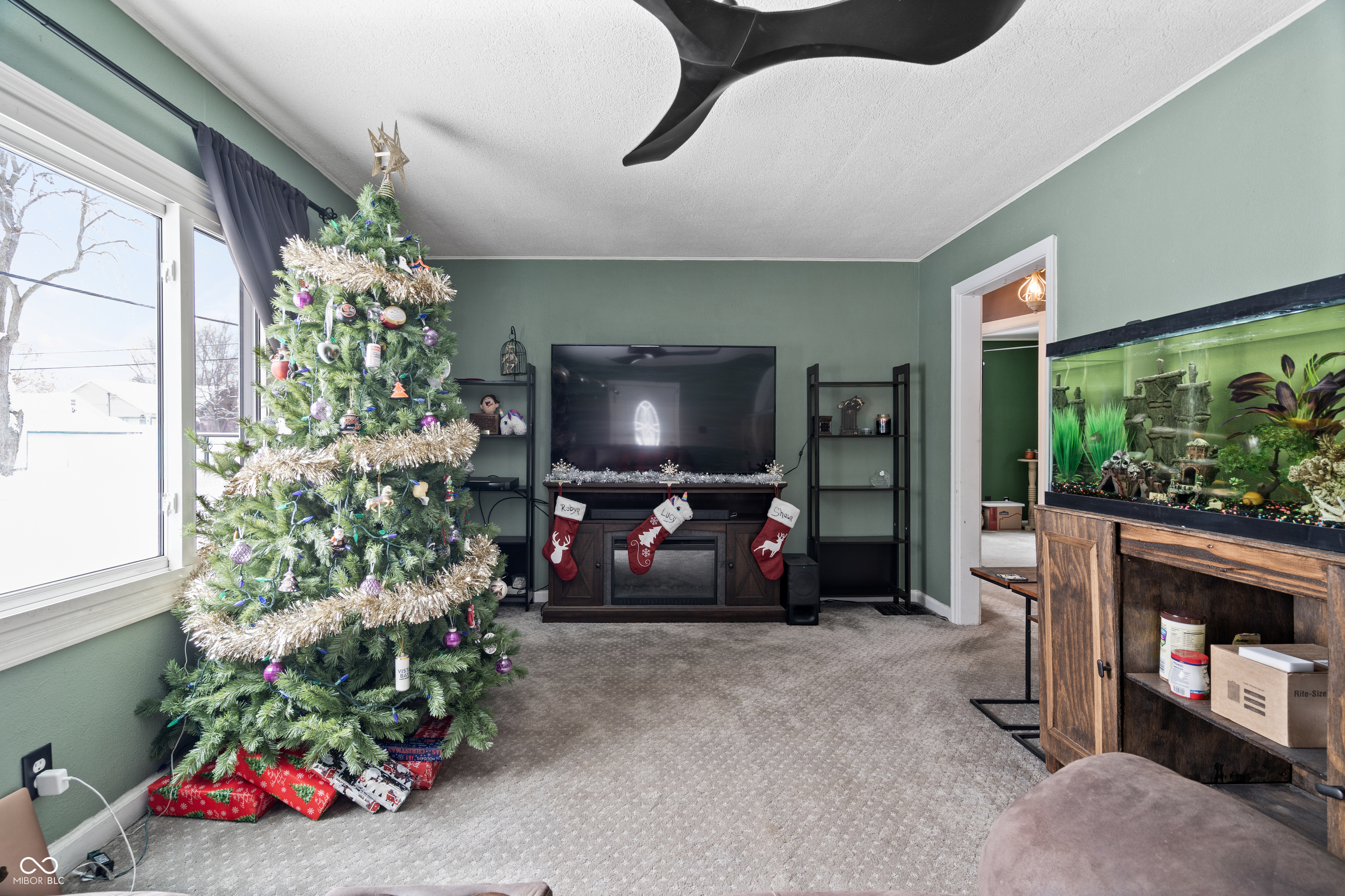 540 Lonsvale Drive Anderson, IN 46013 - Photo 2 of 27