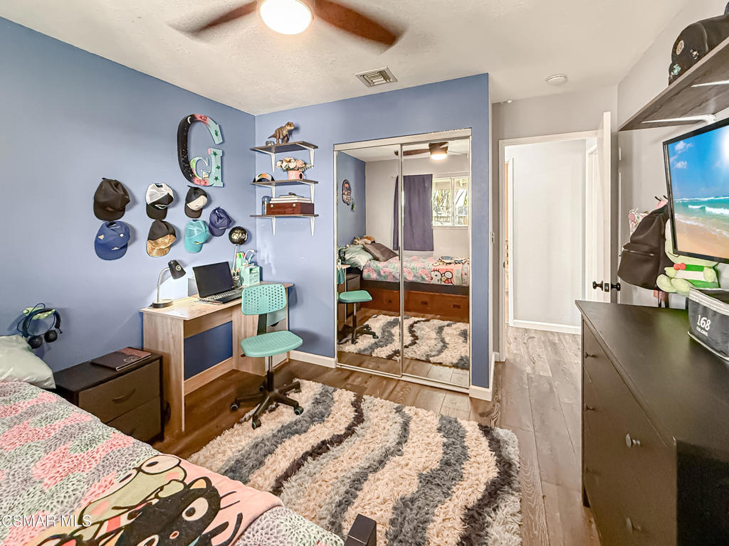 2041 Covington Avenue Simi Valley, CA 93065 - Photo 20 of 39