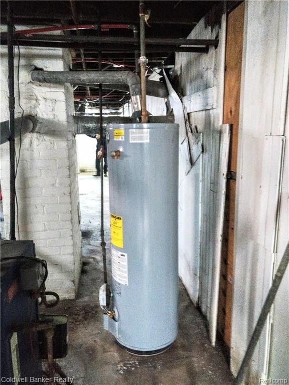904-906 Alter Road Detroit, MI 48215 - Photo 20 of 24 Gallery Image 20