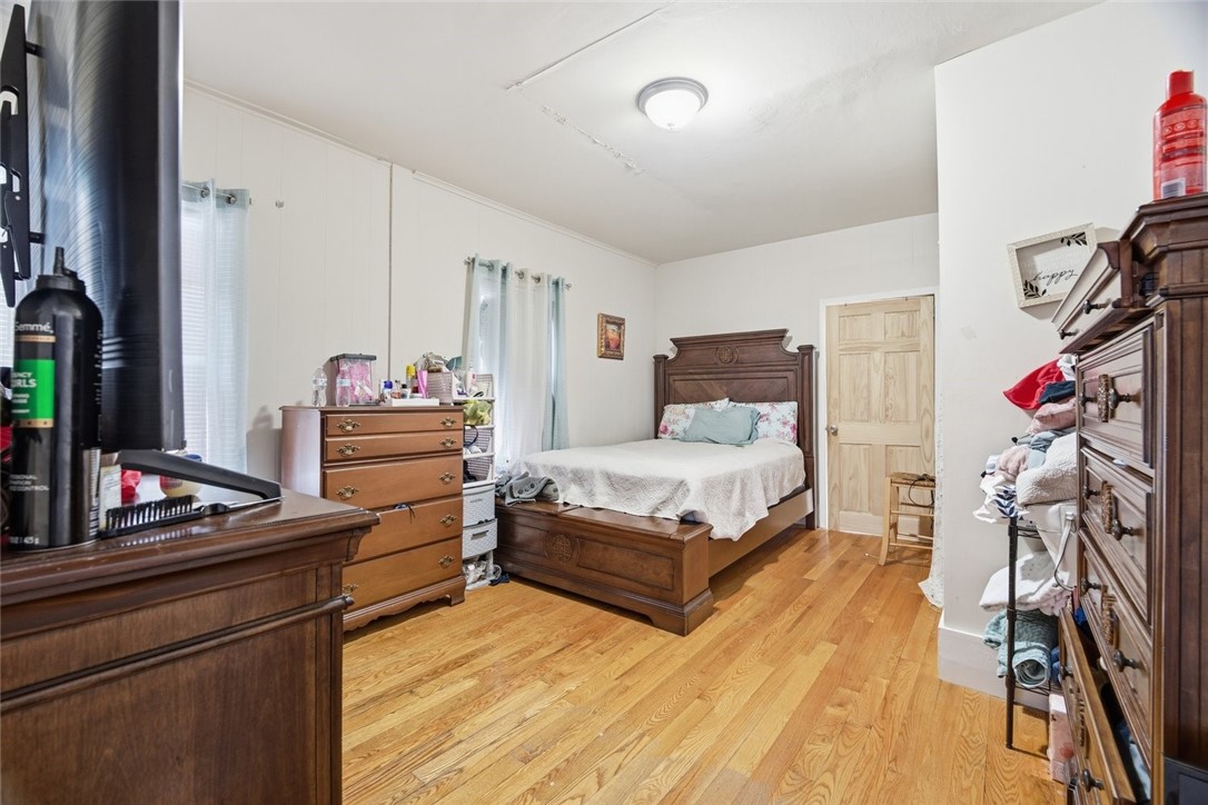 175 Montgomery Avenue Providence, RI 02905 - Photo 20 of 24