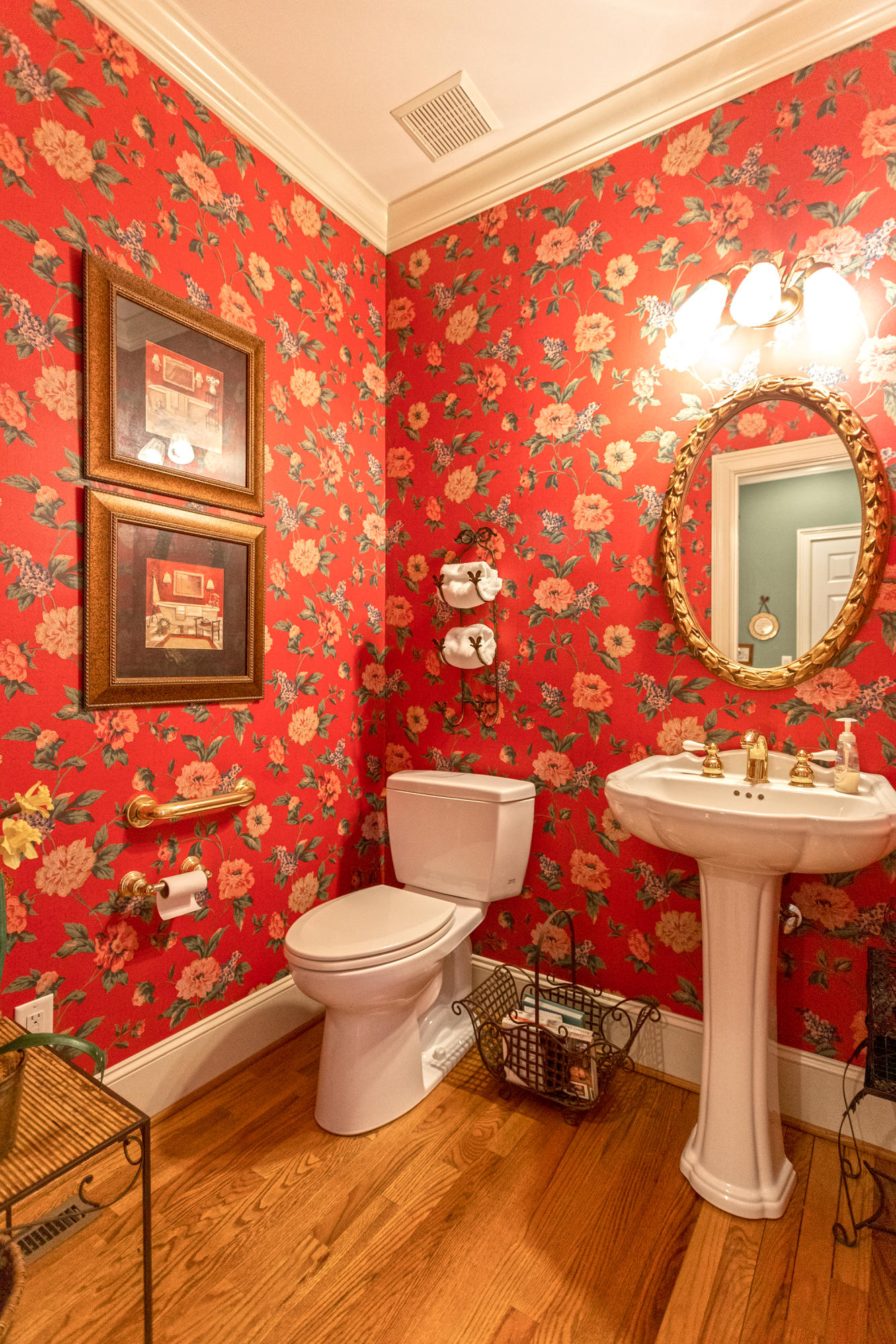319 Willow Glen Road Chattanooga, TN 37421 - Photo 18 of 66 main floor half bath