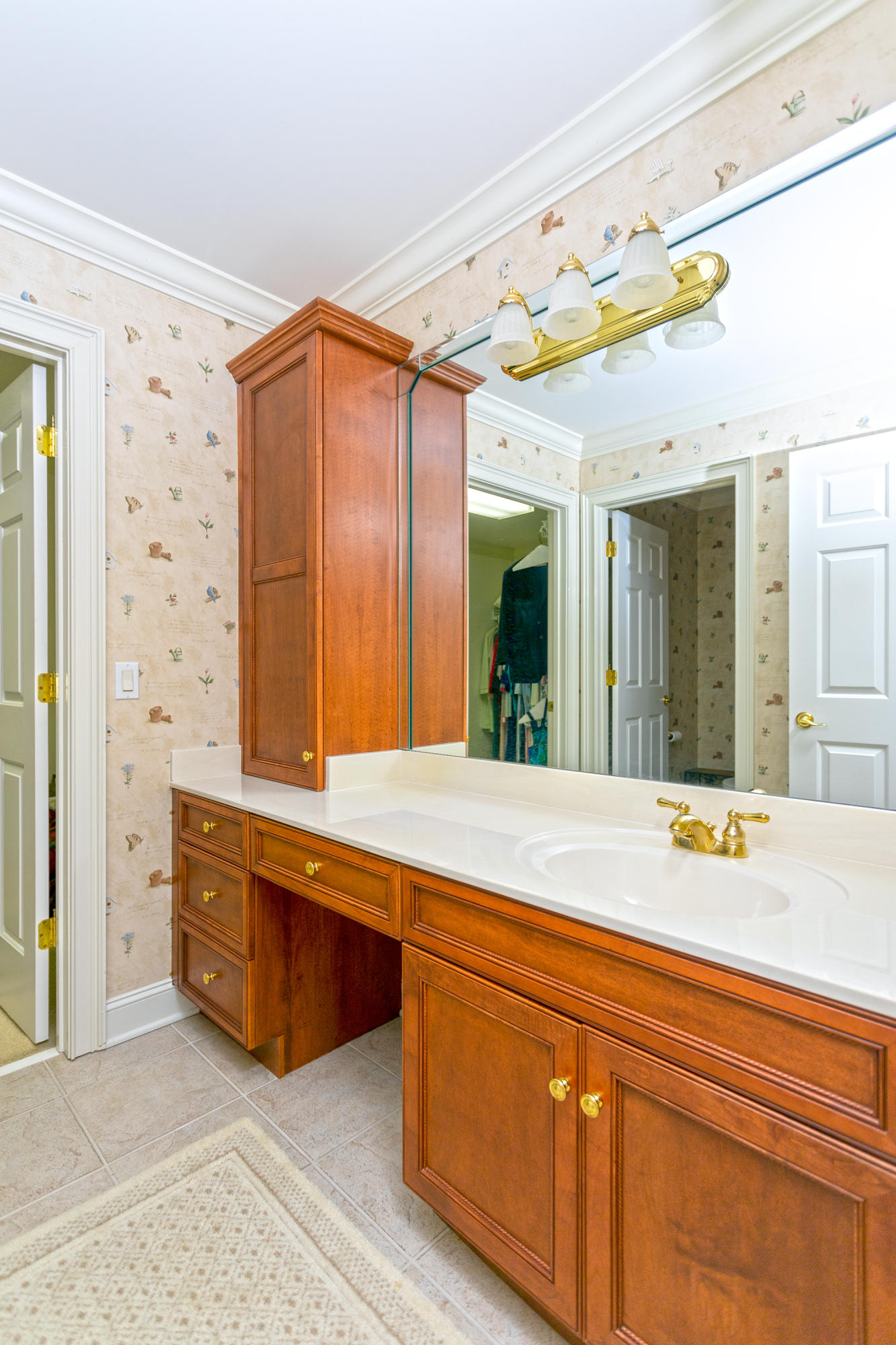 319 Willow Glen Road Chattanooga, TN 37421 - Photo 42 of 66 upstairs 3 bedroom bathroom 1