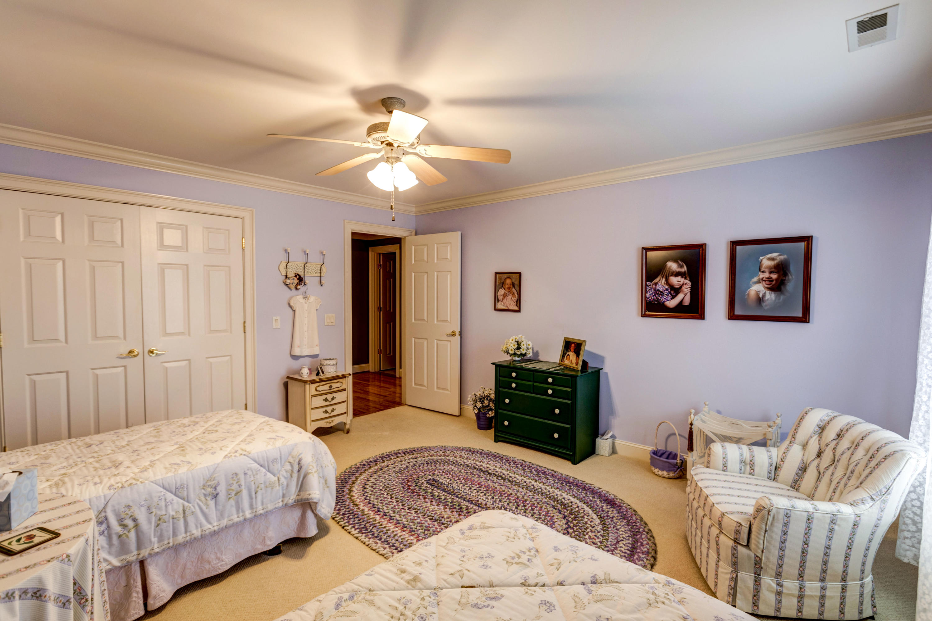 319 Willow Glen Road Chattanooga, TN 37421 - Photo 45 of 66 upstairs_girls_room_2