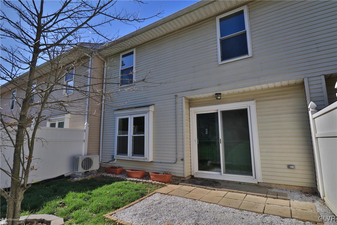 887 Briarstone Road Bethlehem, PA 18017 - Photo 28 of 31 Gallery Image 28