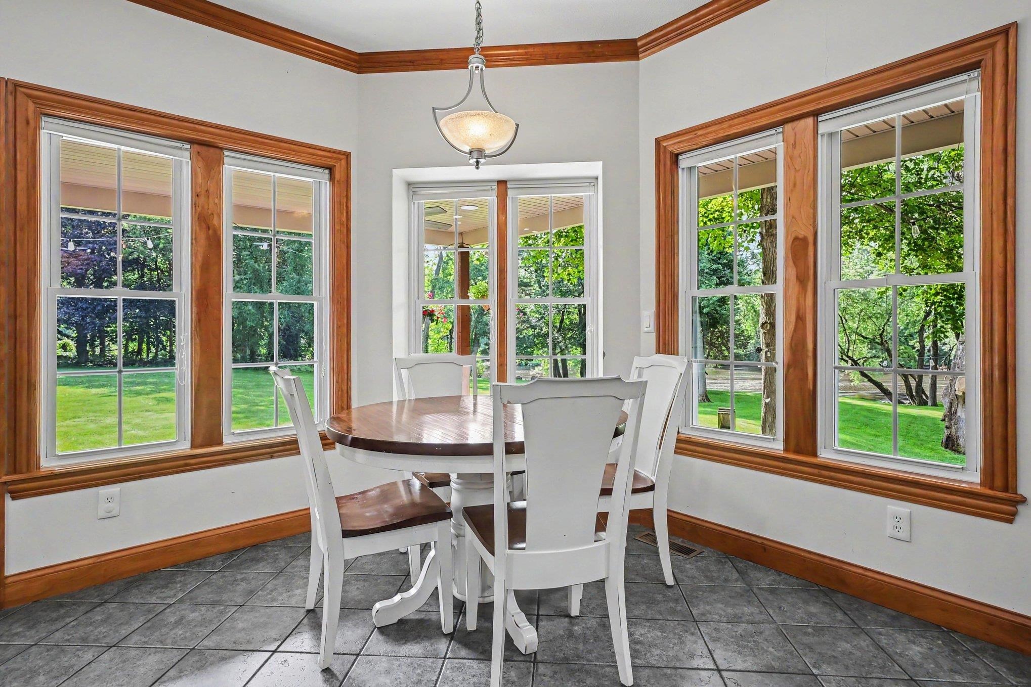 705 North River Road Bristol, IN 46507 - Photo 11 of 46 Gallery Image 11