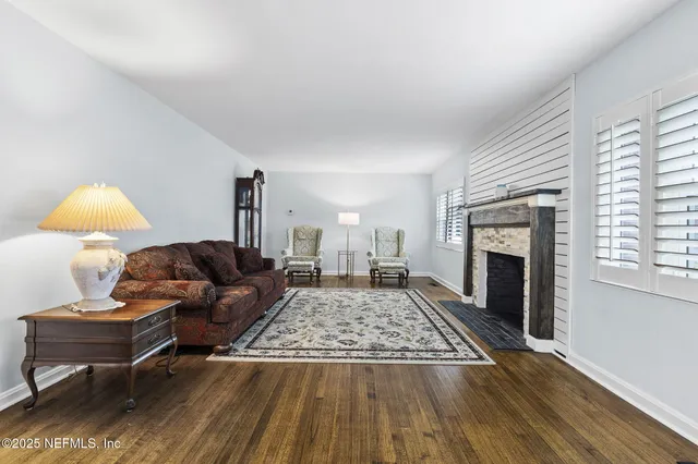 $425,000 | 123 South Boulevard East, Macclenny, FL 32063