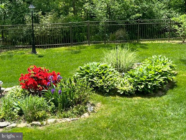 3277 Pine Road Huntingdon Valley, PA 19006 - Photo 19 of 21 Rear Yard