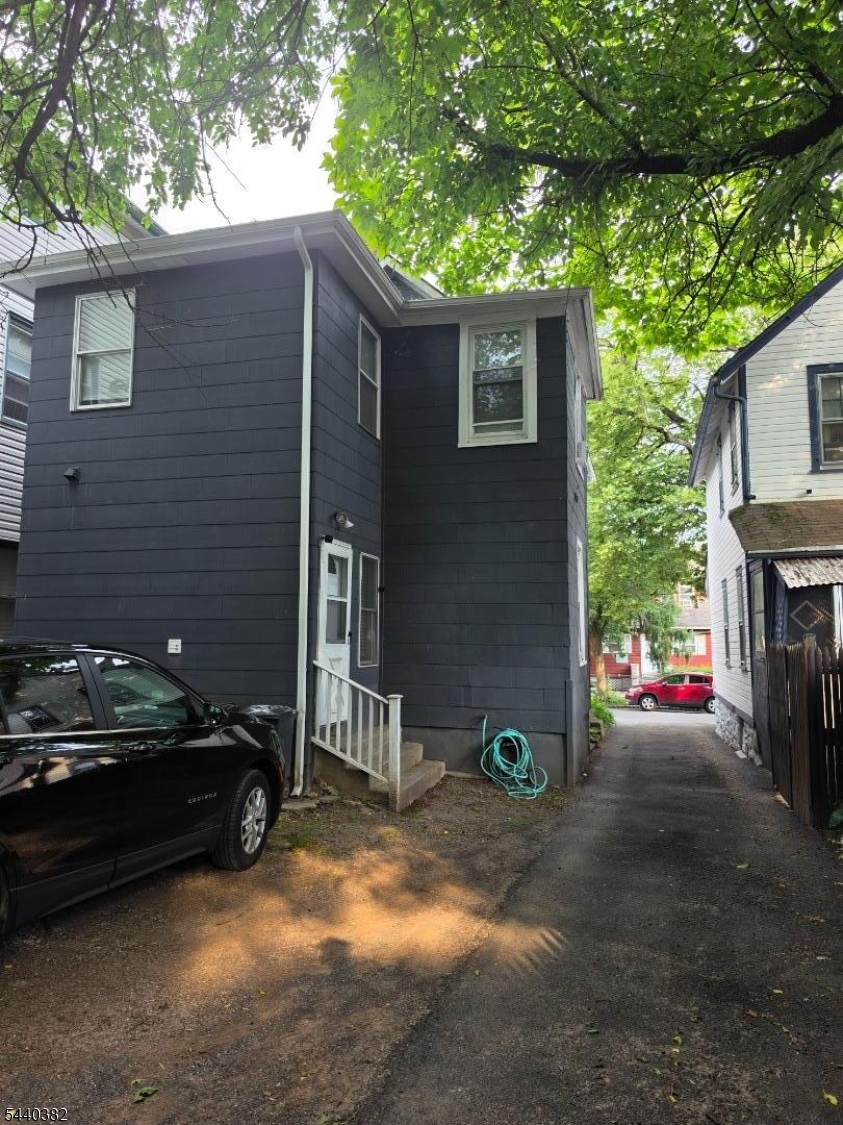 53 Mission Street, Unit 1 Montclair, NJ 07042 - Photo 3 of 15
