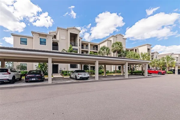 $369,000 | 18008 Gawthrop Drive, Unit 101, Lakewood Ranch, FL 34211