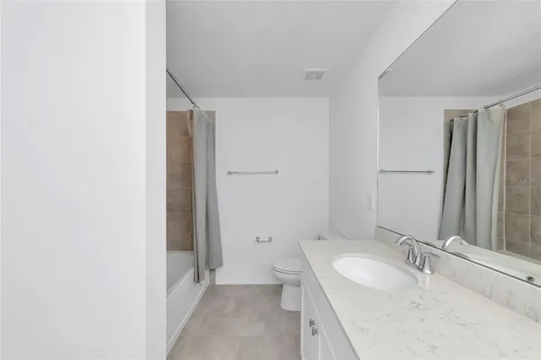 $369,000 | 18008 Gawthrop Drive, Unit 101, Lakewood Ranch, FL 34211