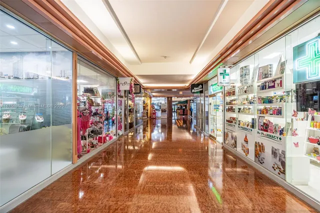 $779,000 | 1717 North Bayshore Drive, Unit A3455, Miami, FL 33132