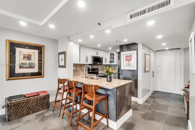 $779,000 | 1717 North Bayshore Drive, Unit A3455, Miami, FL 33132