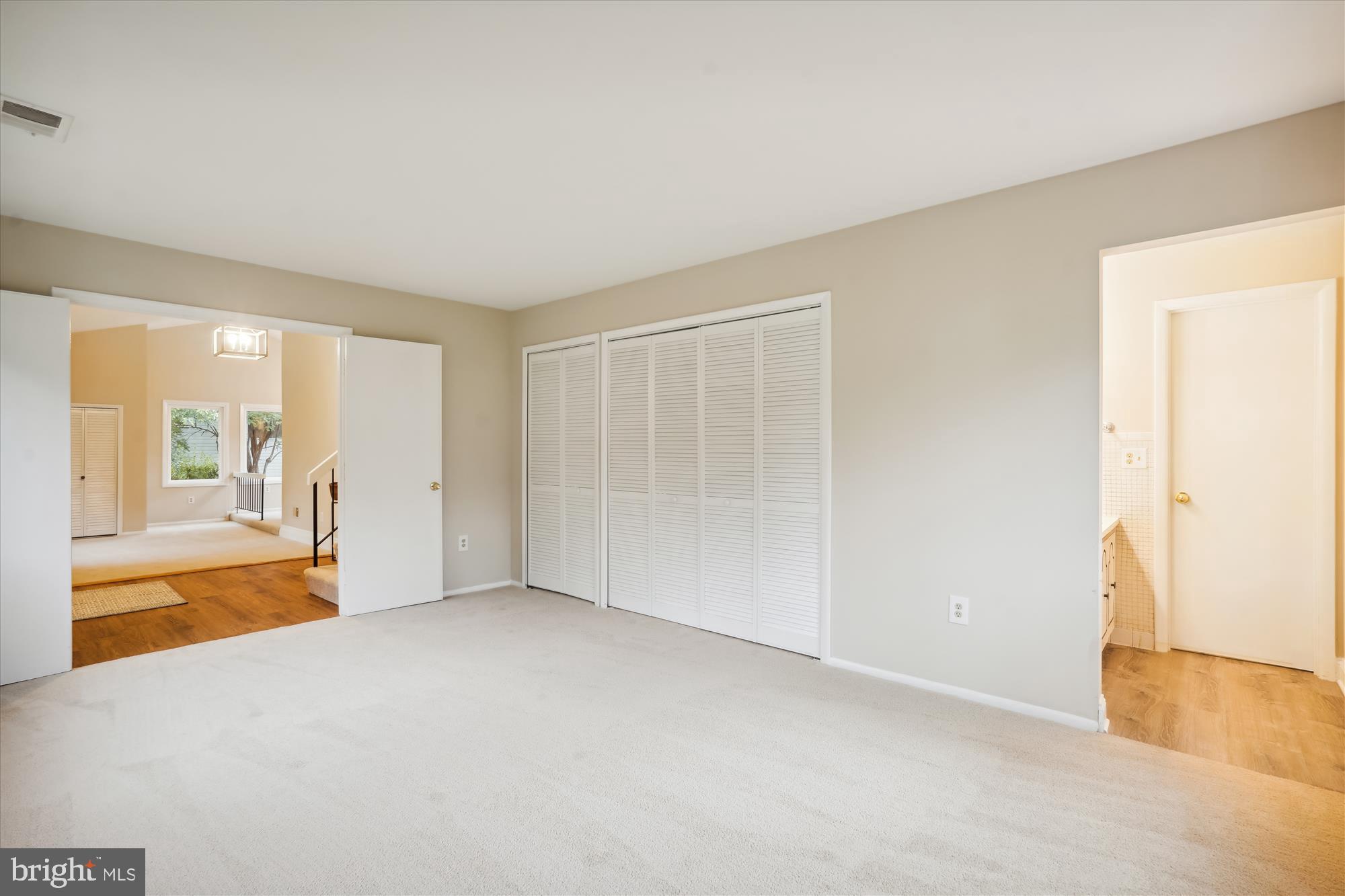 4 Greencastle Road Sterling, VA 20164 - Photo 19 of 36 3RD VIEW OF OWNER'S SUITE