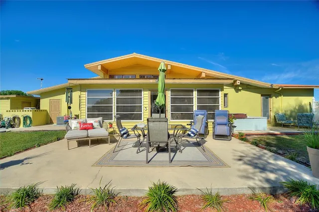 $475,000 | 6365 Avocado Drive, Indian Lake Estates, FL 33843