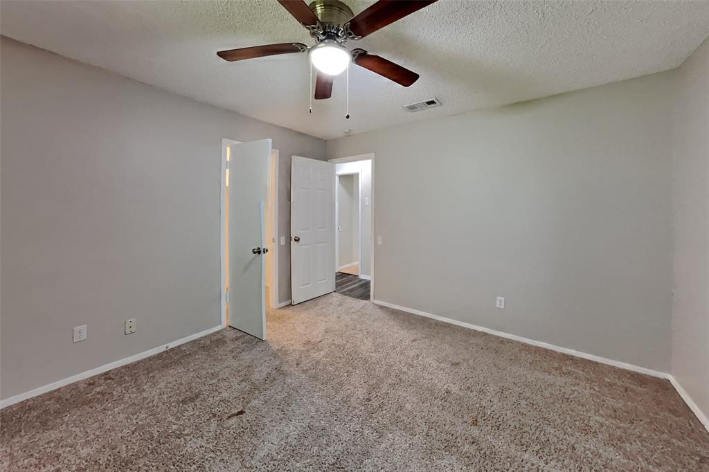1522 Clover Hill Road Mansfield, TX 76063 - Photo 14 of 18