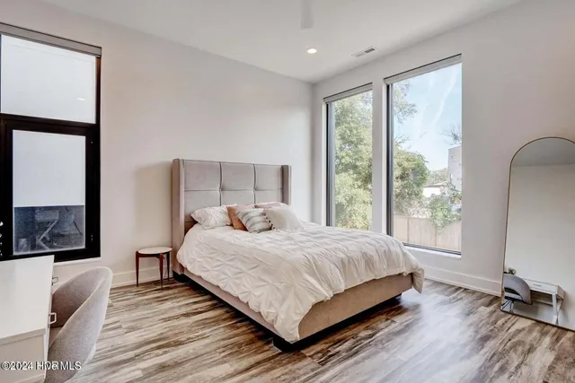 $3,600 | 1024 North 3rd Street, Wilmington, NC 28401