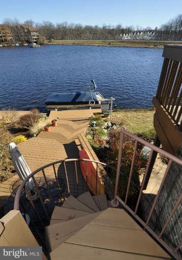 2011 Lakewinds Drive Reston, VA 20191 - Photo 13 of 26 The spiral staircase leads to the LL deck.