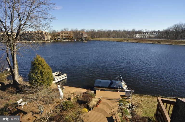 2011 Lakewinds Drive Reston, VA 20191 - Photo 16 of 26 Views from the master bedroom!