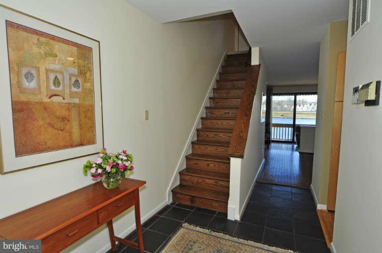 2011 Lakewinds Drive Reston, VA 20191 - Photo 3 of 26 The home features hardwood stairs!