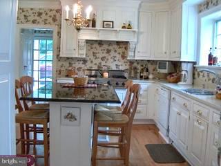 707 Winding Road Jenkintown, PA 19046 - Photo 6 of 6 Gallery Image 6