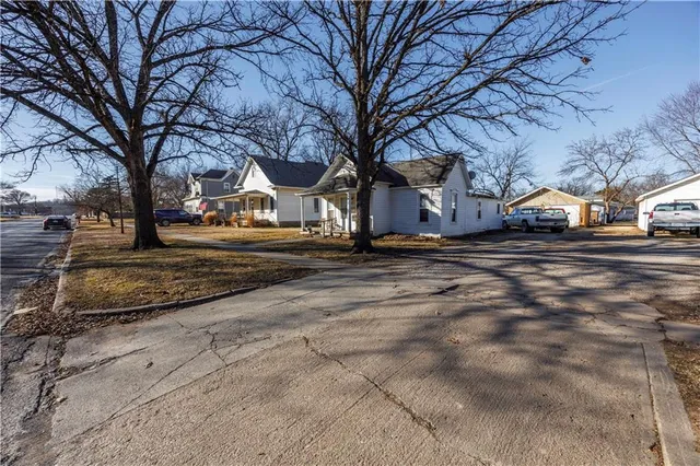 $39,999 | 623 North 6th Street, Fredonia, KS 66736
